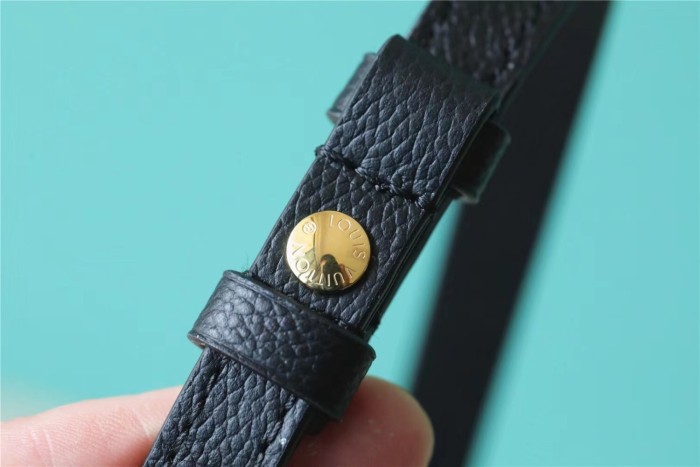 Wallet On Chain lvy “23.5*12*4.3CM” 056