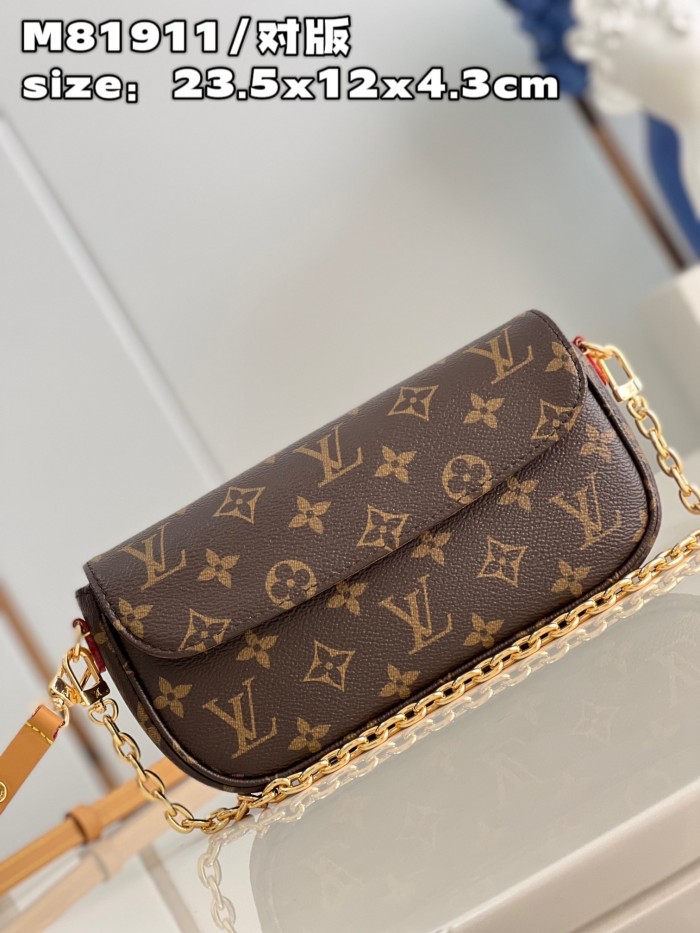 Wallet On Chain lvy “23.5*12*4.3CM” 054