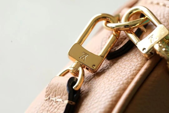 Wallet On Chain lvy “23.5*12*4.3CM” 056