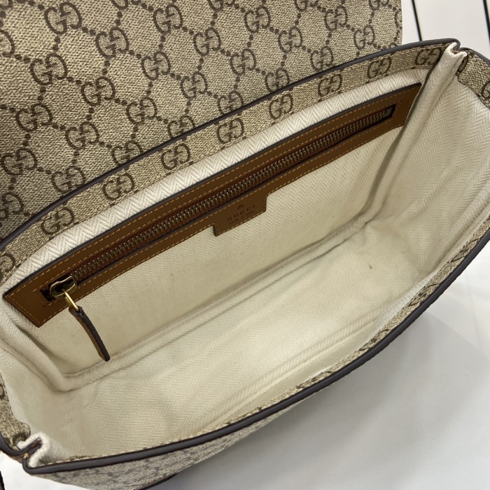GG Emblen“29*23*7.5CM”-045=