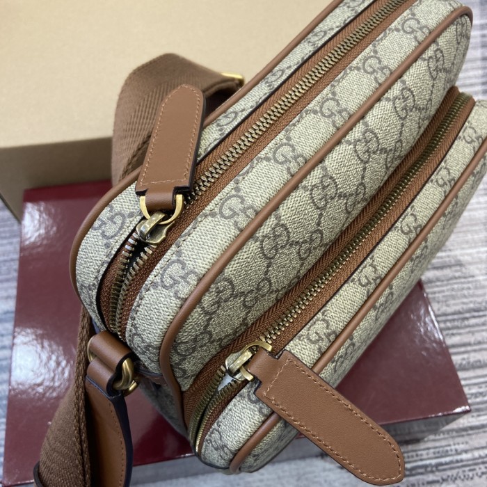 GG Emblen“23*16.5*8CM”-025=