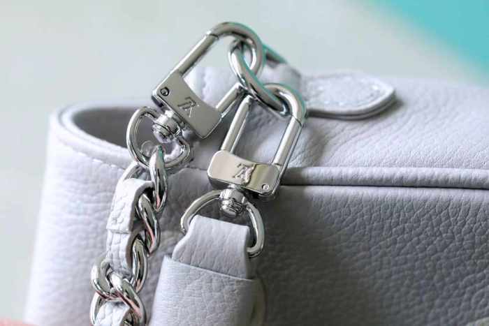 Wallet On Chain lvy “23.5*12*4.3CM” 056