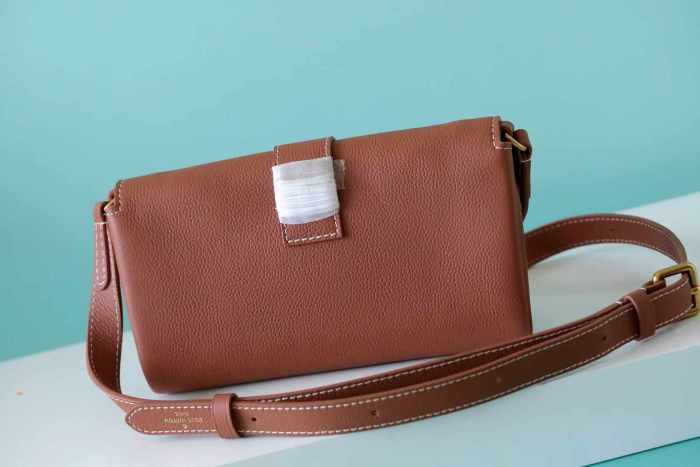 wallet on chain low key “22*13*3.5CM” 056