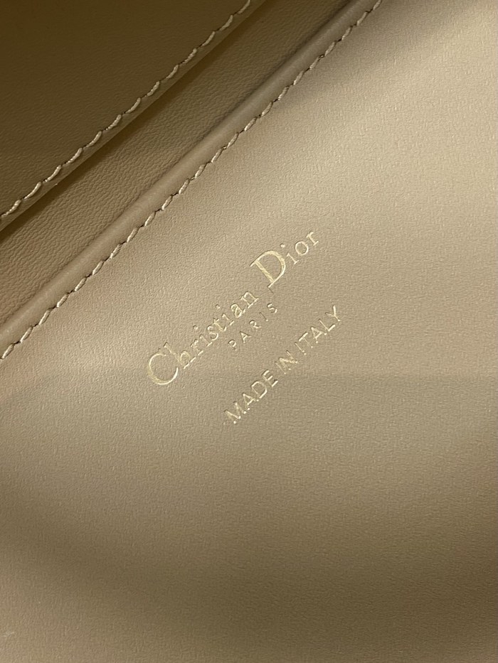 Toujours “20*18.5*22cm”-057=
