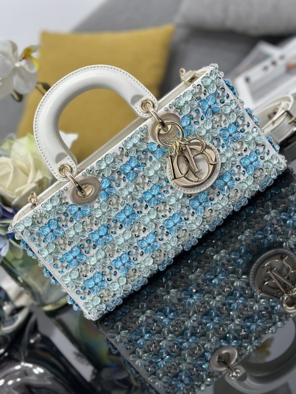 Lady D-Joy “26 x 13.5 x 5cm”-0941=