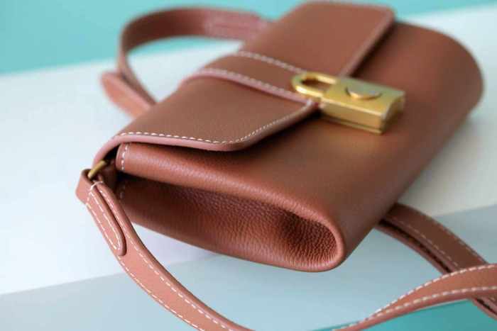 wallet on chain low key “22*13*3.5CM” 056