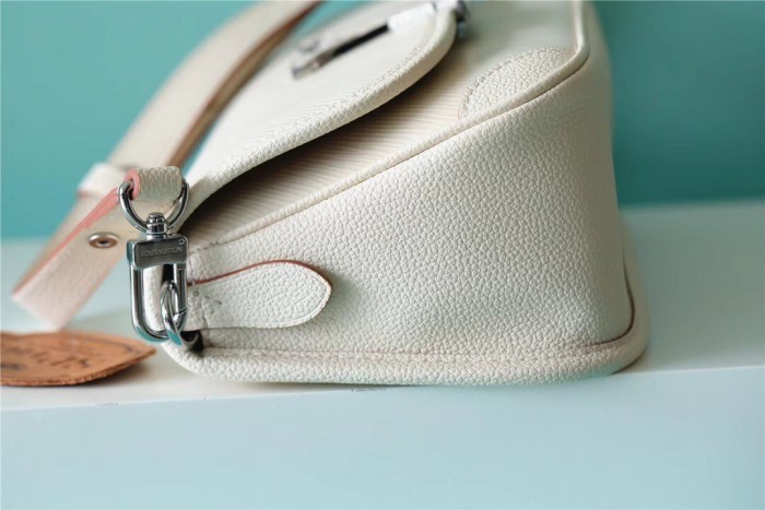 Buci Crossbody Bag “24.5*15.5*9CM” 066