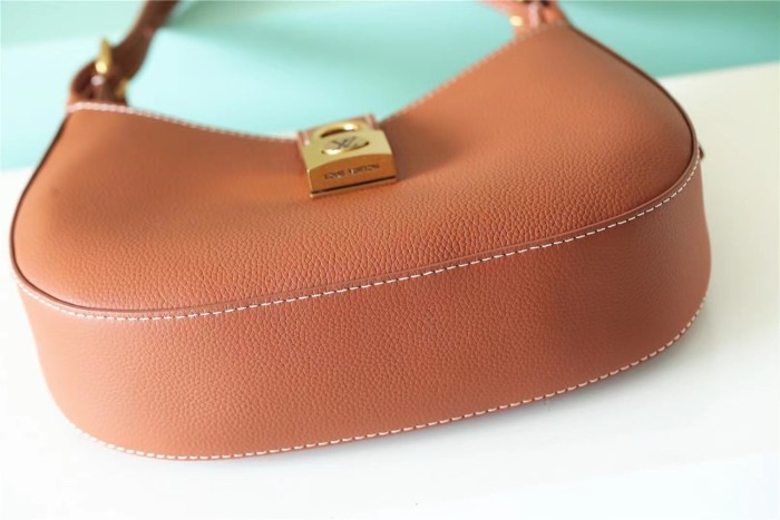 Triomphe Ava Crossbody Bag “24.5*17*9CM” 056