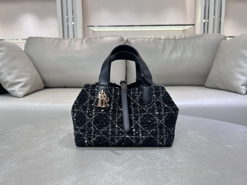 Dior Toujours “23 x 15x 15cm”-086