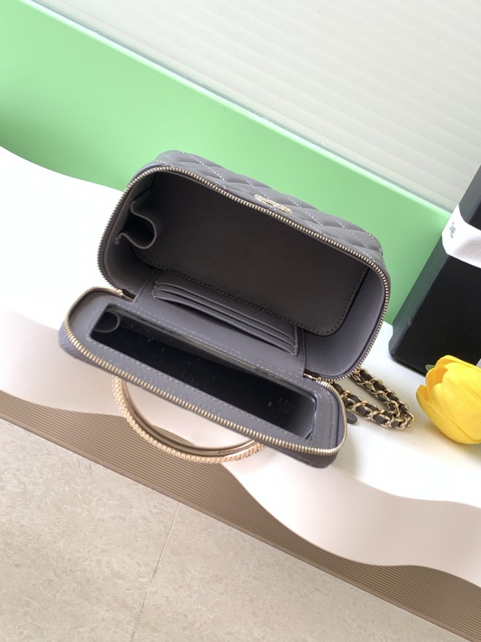 25B Vanity Case “17x9.5x8cm” -056 =AP4842