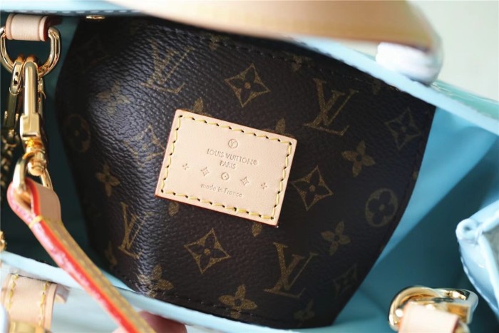PM Reade Tote “22*16.5*11CM” 036