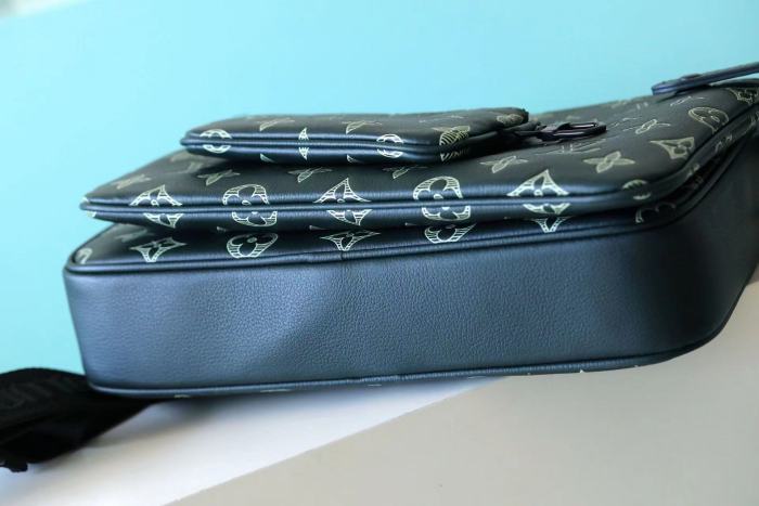 Trio Messenger “25*18.5*7CM” 076