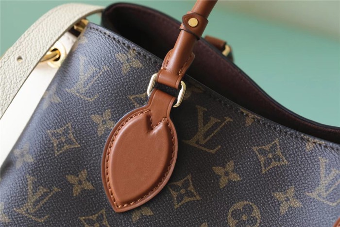 MM Opera Handbag “36*22*18CM” 016