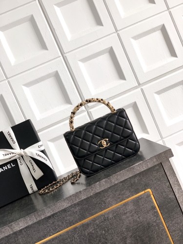 26C Pearl Handle Flap Bag “15x10.5x5.5cm” -046 =