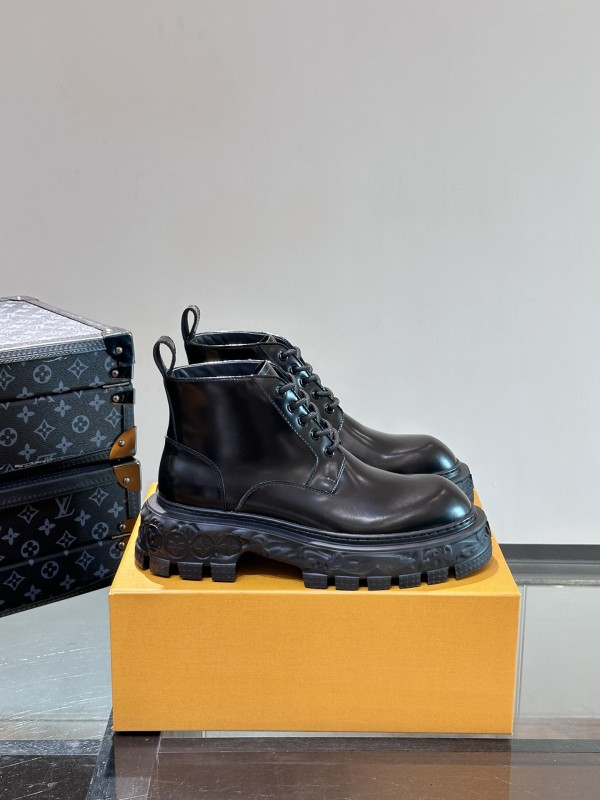 Boots (Male)39-45 -005=