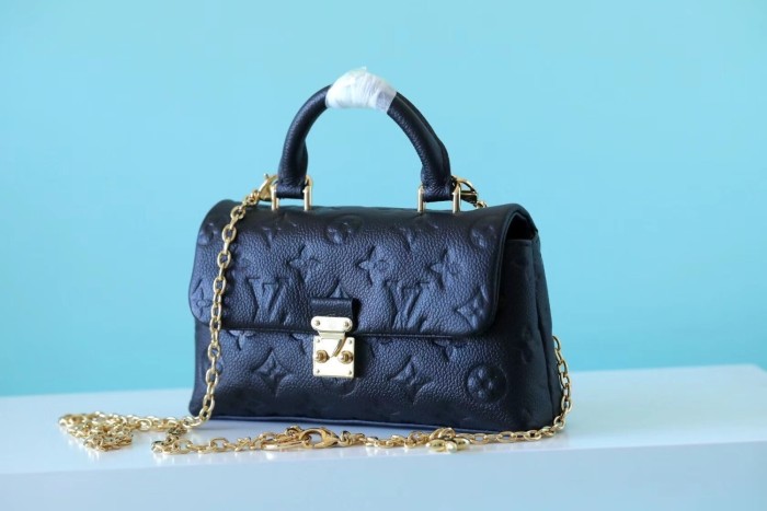PM Madeleine Shoulder Bag “21*12.5*6CM” 086