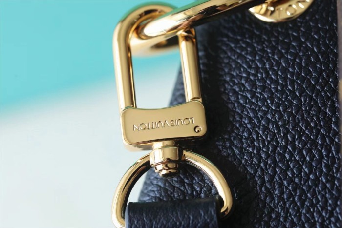 MM Opera Handbag “36*22*18CM” 016
