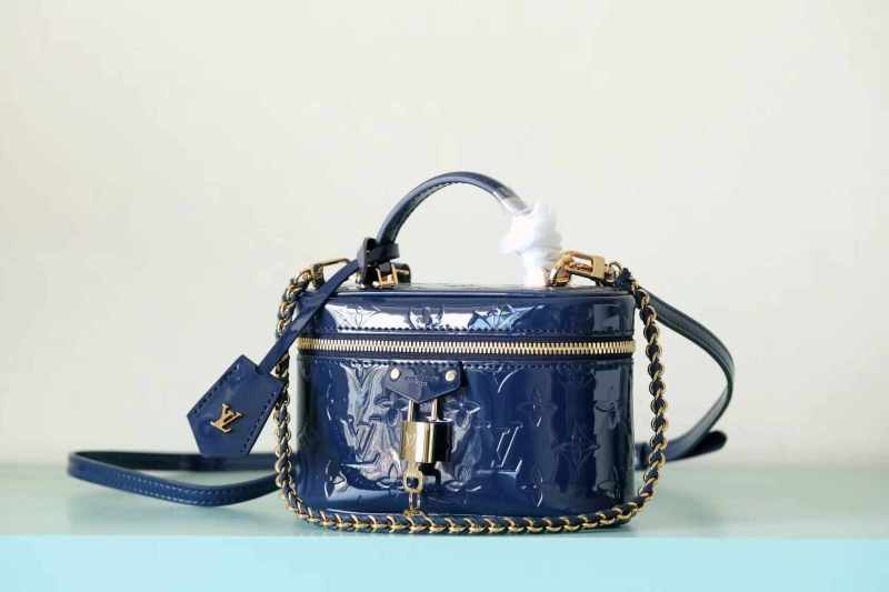 Vanity Chain Pouch “19*11.5*6.5CM” 086