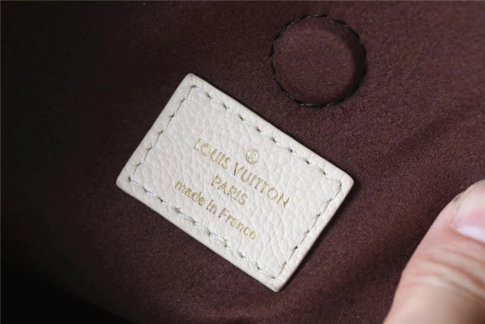 MM Opera Handbag “36*22*18CM” 016