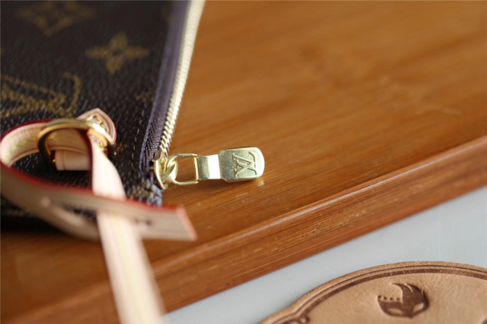 Neverfull Tote “31*28*14CM” 054
