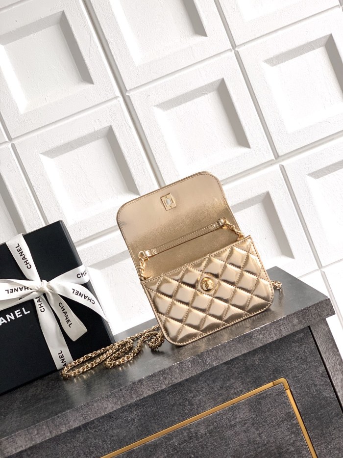 26C Pearl Handle Flap Bag “15x10.5x5.5cm” -036 =