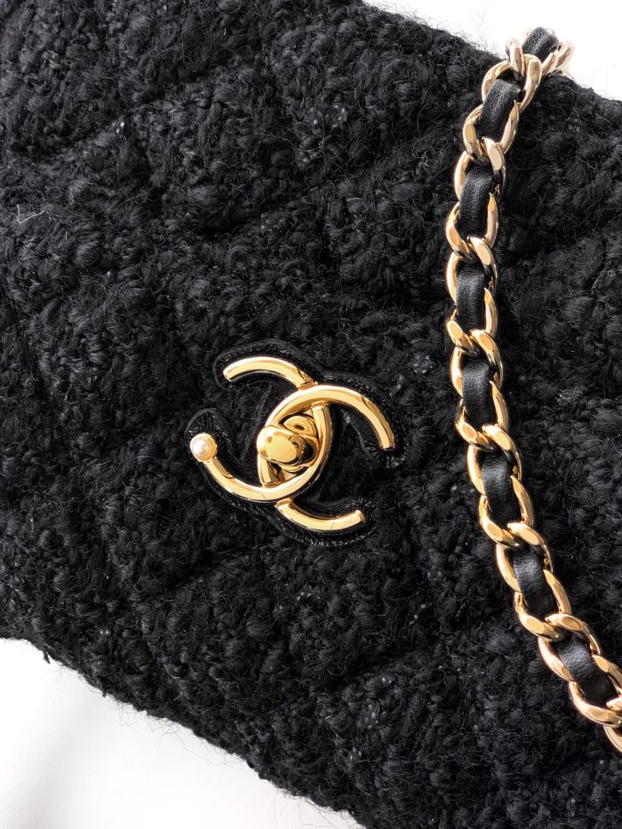 26C Pearl Handle Flap Bag “15x10.5x5.5cm” -095
