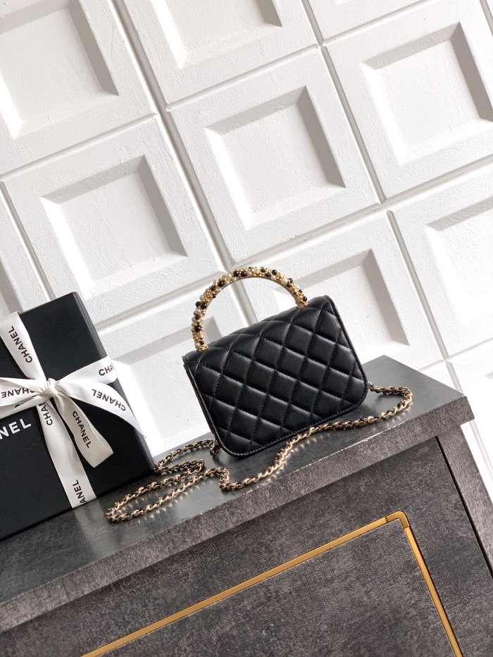 26C Pearl Handle Flap Bag “15x10.5x5.5cm” -036 =