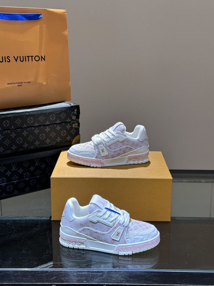 Trainer Sneaker(Female)35-40 =