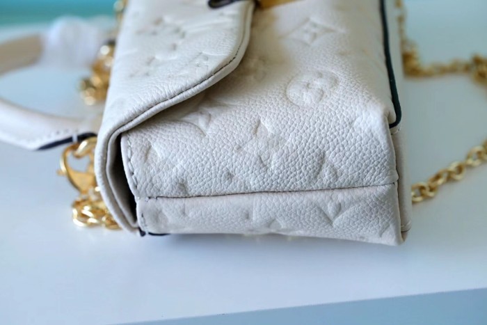 PM Madeleine Shoulder Bag “21*12.5*6CM” 086