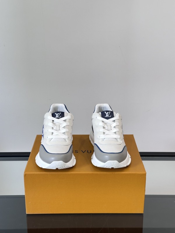 Classic Sneaker(Male)38-45-004=