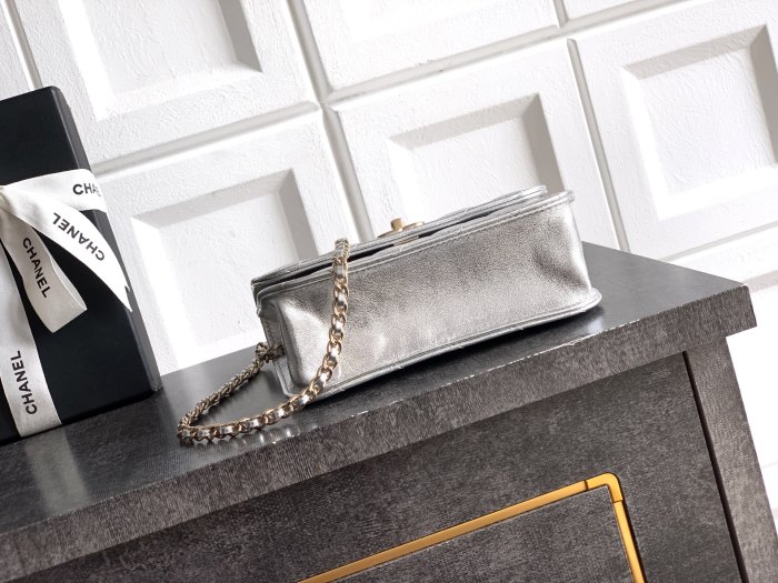 26C Pearl Handle Flap Bag “15x10.5x5.5cm” -046 =