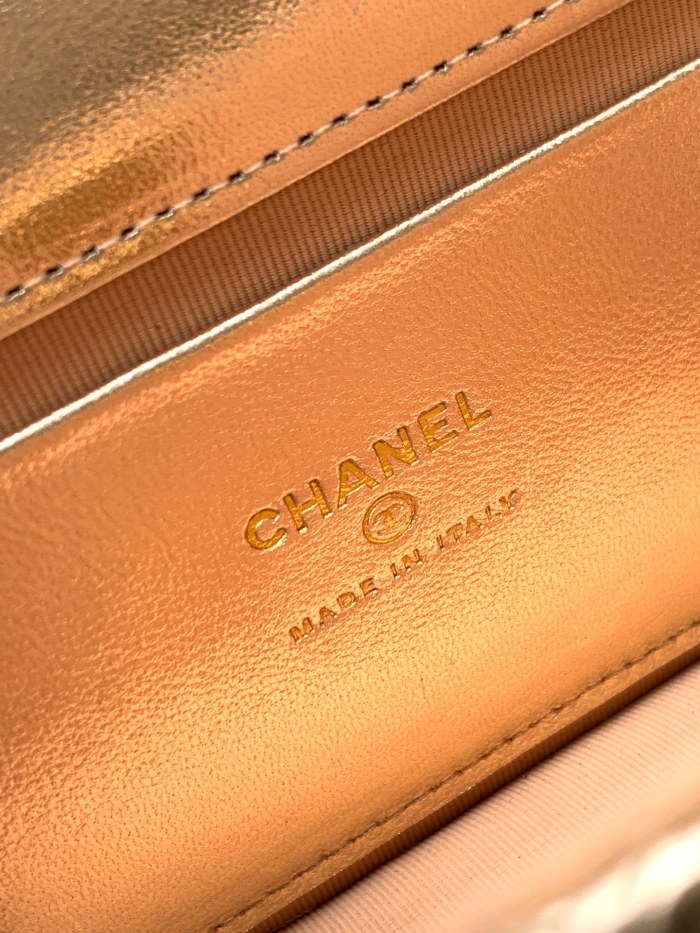 26C Pearl Handle Flap Bag “15x10.5x5.5cm” -036 =