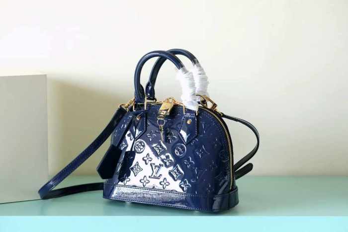 PM Alma BB Shoulder Bag “23.5*17.5*11.5CM” 096