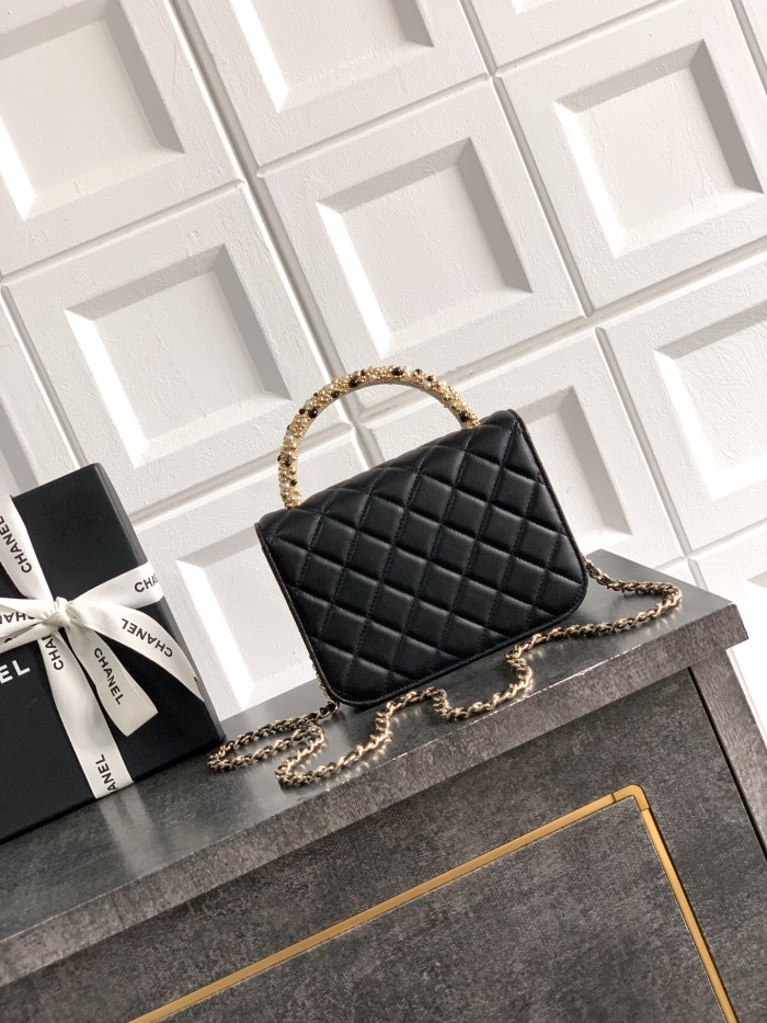 26C Pearl Handle Flap Bag “15x10.5x5.5cm” -046 =