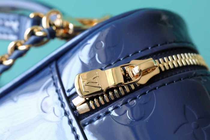 Vanity Chain Pouch “19*11.5*6.5CM” 086