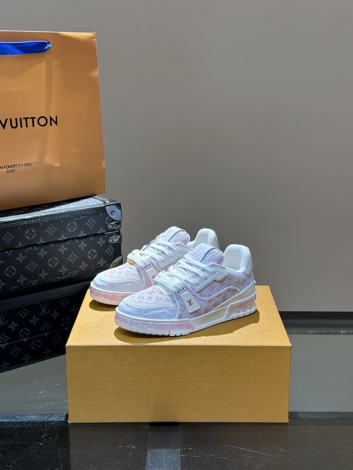 Trainer Sneaker(Female)35-40 =