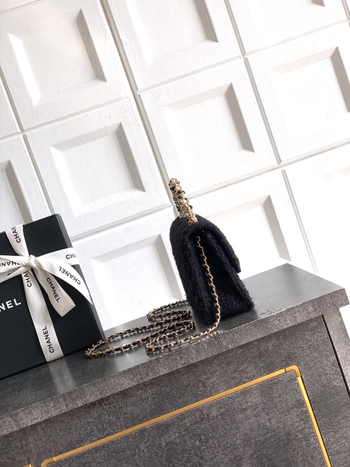26C Pearl Handle Flap Bag “17.5x14x5.5cm” -006 =