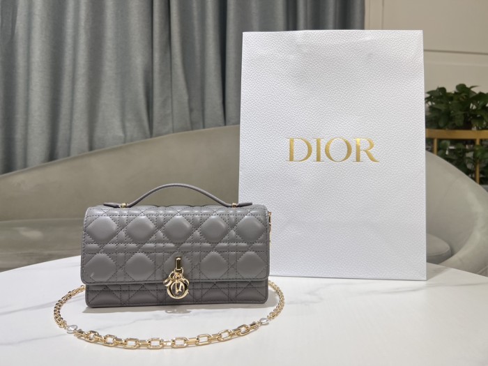 Lady Dior “21*11*5cm”-055=