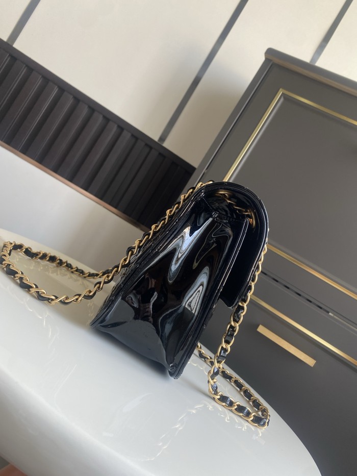 25K Classic Flap Large “24.5x17.5x7.5cm” -057 =AS5695