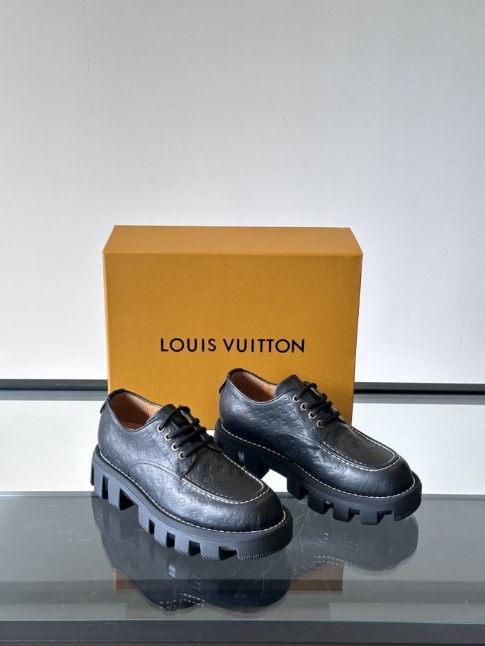Checker Loafers(Male)38-45 -044=