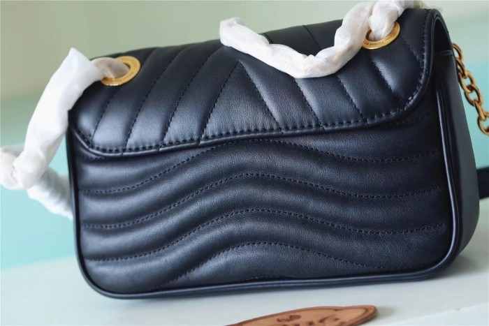 New Wave Crossbody Bag “21*13*7CM” 027