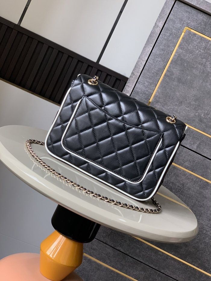 25P Classic Flap Large “23.5x16.5x6.5cm” -087 =