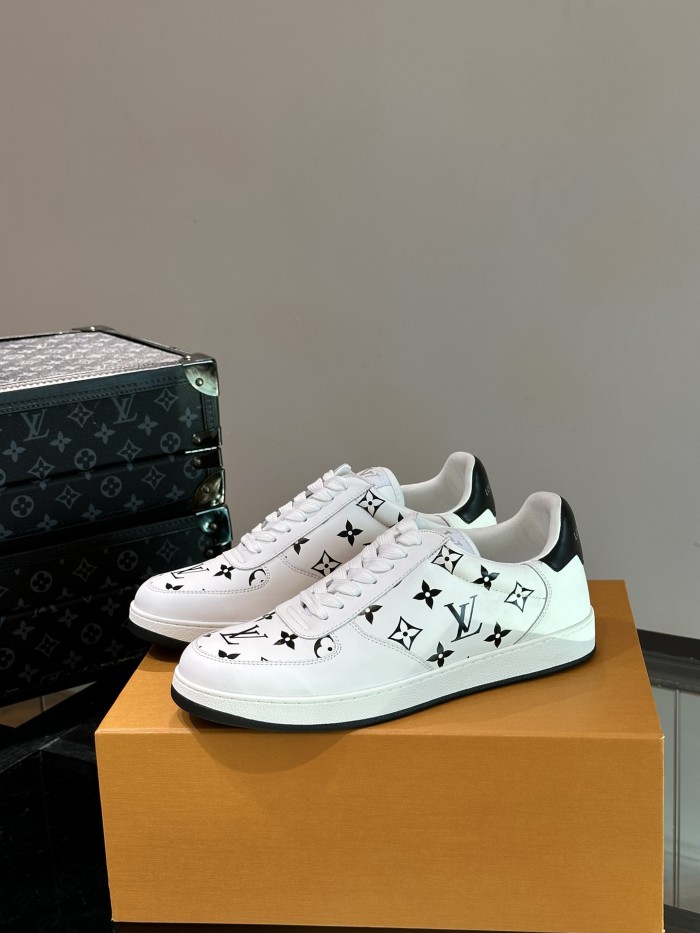 Rivoli Sneaker(Male)38-45 -024=