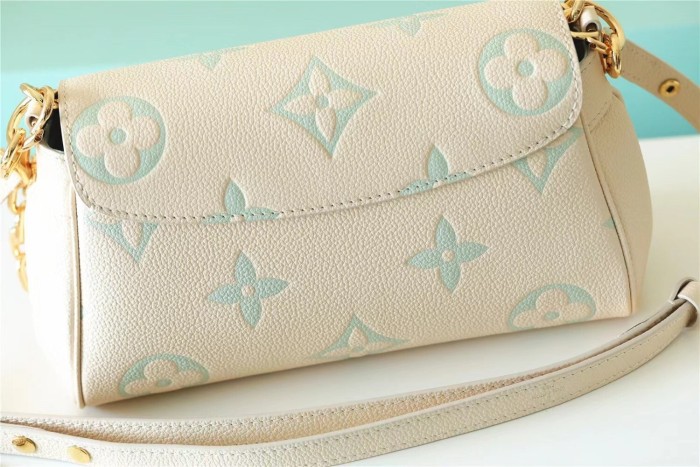 Favorite Crossbody Bag “24*14*9CM” 077