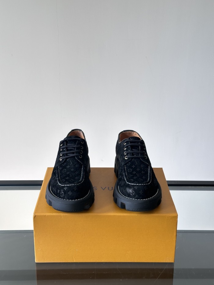 Checker Loafers(Male)38-45 -044=