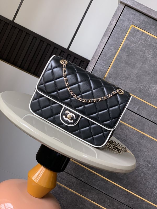 25P Classic Flap Large “23.5x16.5x6.5cm” -087 =