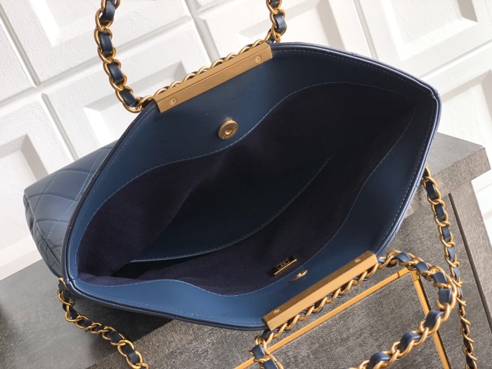 26C Handbag Large “32x22x7cm” -0801
