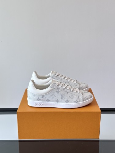 Luxembourg Monogram Sneaker(Male)38-45 -083=