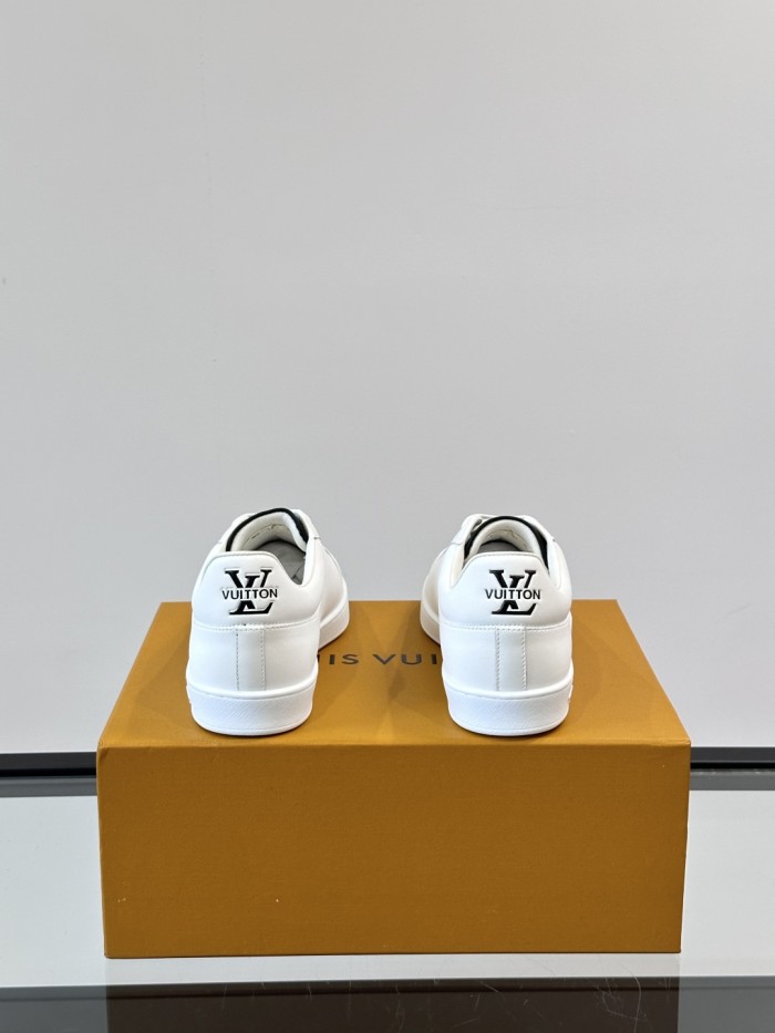 Luxembourg Monogram Sneaker(Male)38-44 -004=