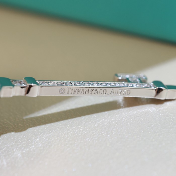 Necklace 07=